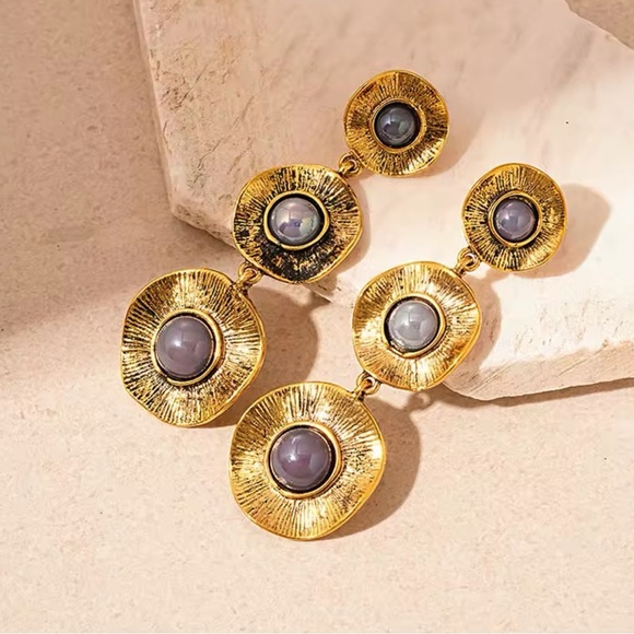 Zara Elegant Gold Black Statement Earrings - Picture 2 of 6